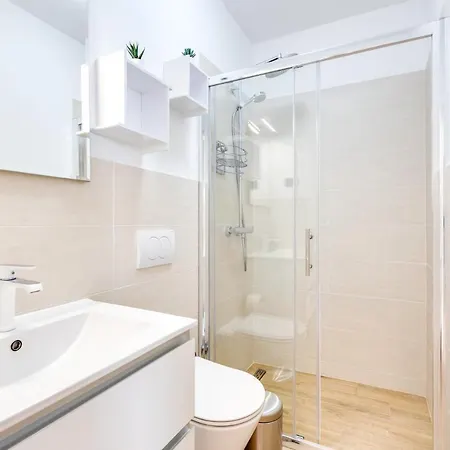 Aria Sea View شقة مالينسكا
